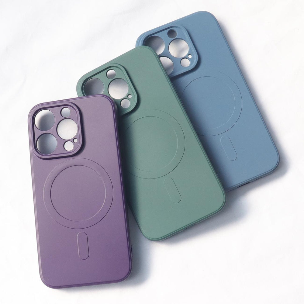 Aizsargvāciņš iPhone 15 Pro – MagSafe Compatible Silicone Silicone Case, violets — attēls 3